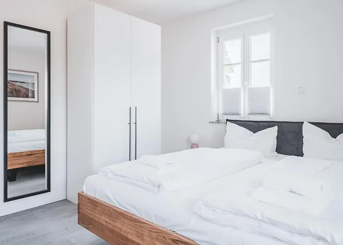 Апартаменты Ostseehaus Ostseehaus 1 Цингст